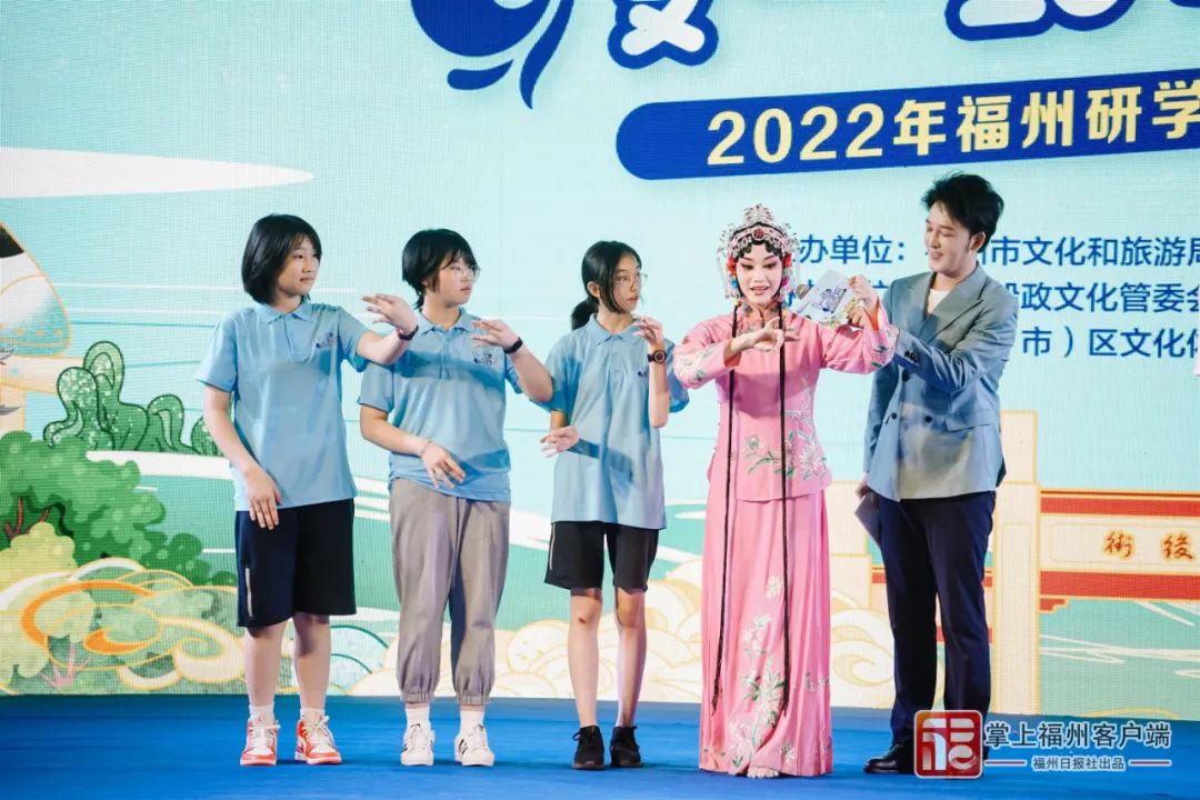 8小8小海外华人2021新址_华人小院怎么样_华人小国