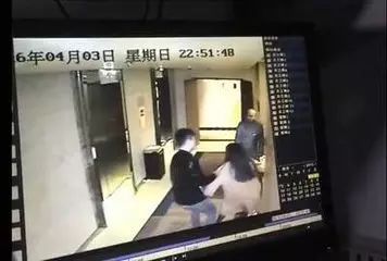 妹妹办满月酒给多少钱_妹妹办满月酒姐姐送什么礼物_c了自己妹妹怎么办