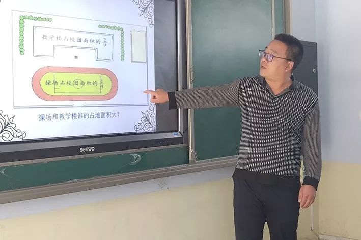 双胞胎姐妹校长小说_双胞胎姐妹小学_校长和两个双胞胎姐妹